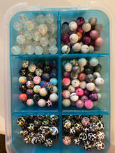 Load image into Gallery viewer, Custom Beaded Paci Clip