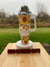 Load image into Gallery viewer, Sunflowers Themed 40oz Tumblers

