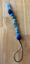 Load image into Gallery viewer, Elephant  Beaded Paci Clip
