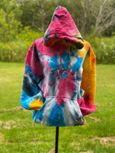 Load image into Gallery viewer, Mixed colors Swirl Sweatshirt
